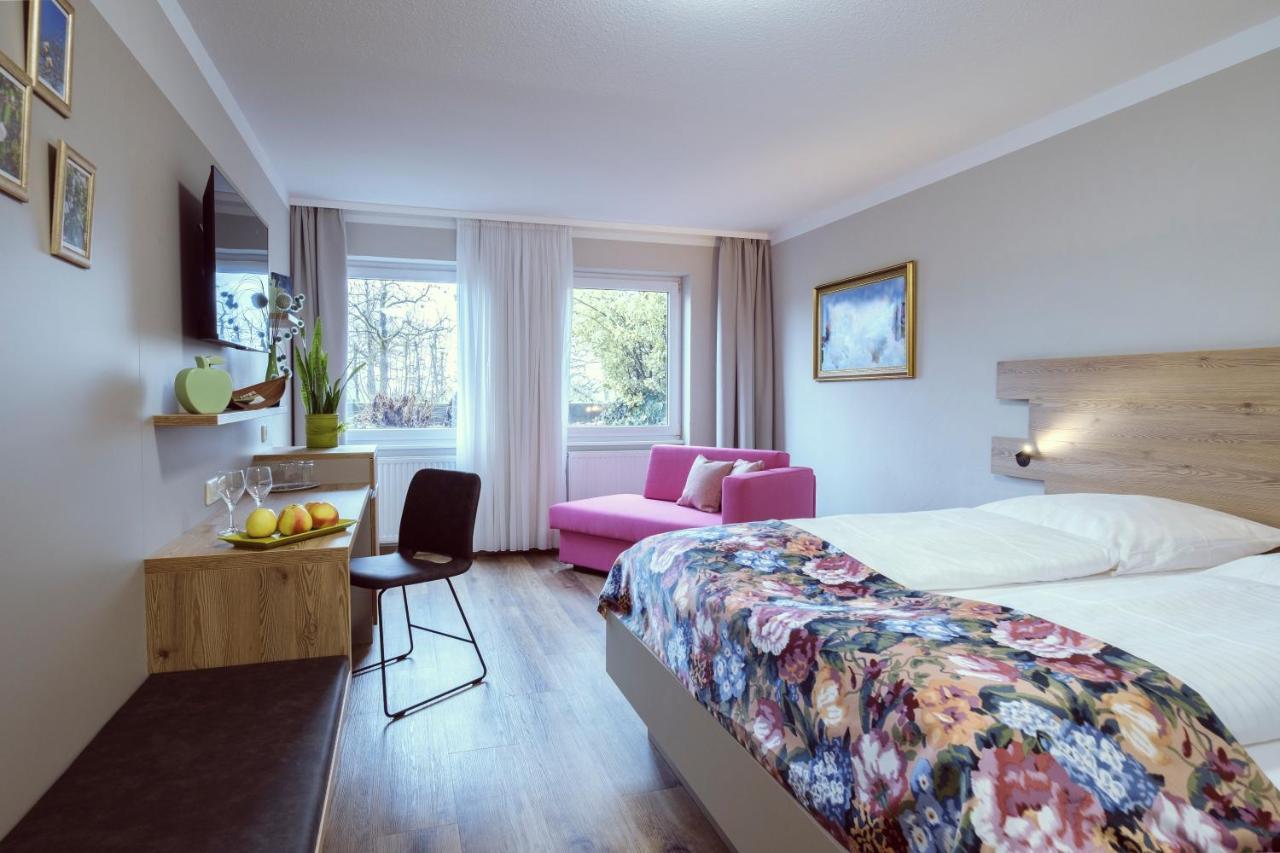 Apfelbluete Bed & Breakfast 8 Km Vom Bodensee ซาเลม ภายนอก รูปภาพ