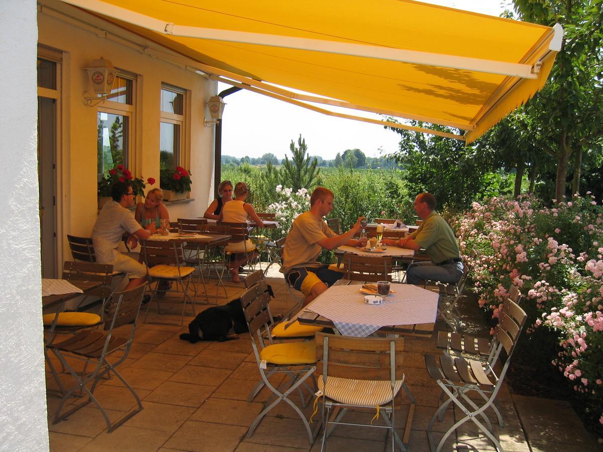 Apfelbluete Bed & Breakfast 8 Km Vom Bodensee ซาเลม ภายนอก รูปภาพ